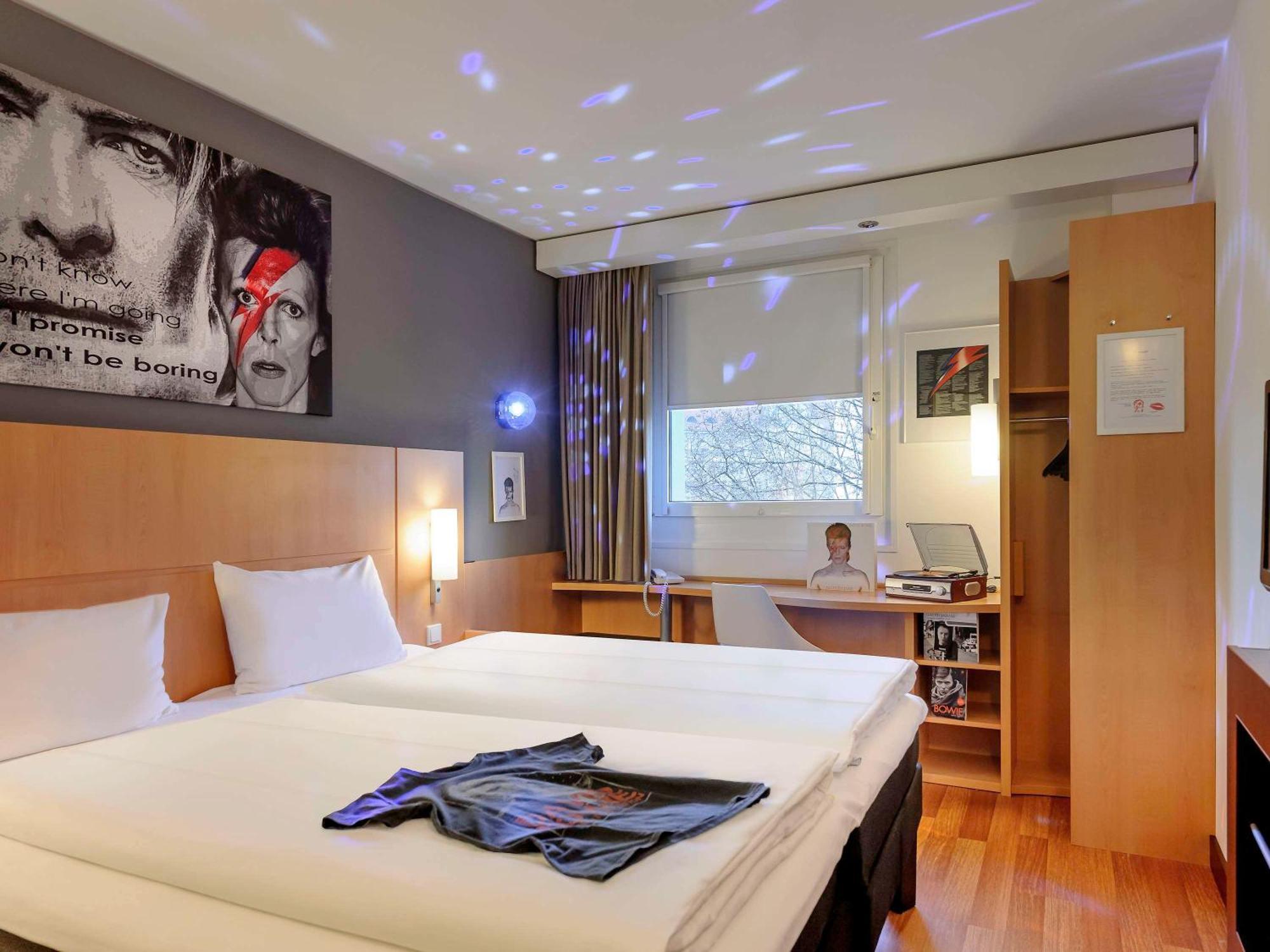 Ibis Berlin Kurfuerstendamm - Neu Renoviert Exterior photo